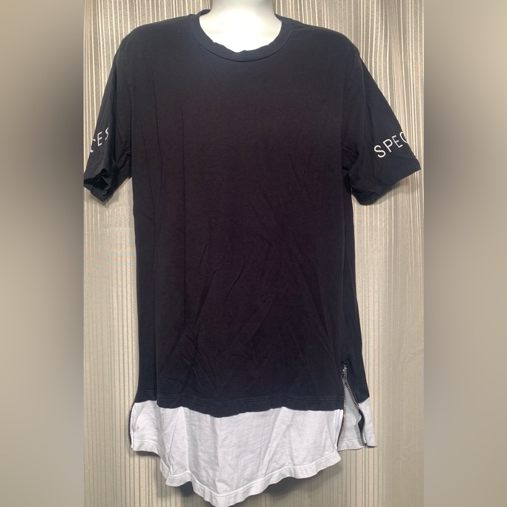 Zara Black and White Graphic Tee. Men Size M